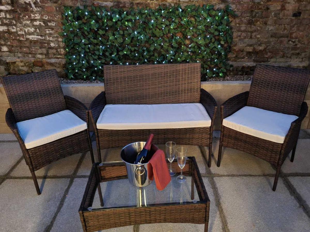 Serene Getaway Apartments Мейдстон Екстер'єр фото